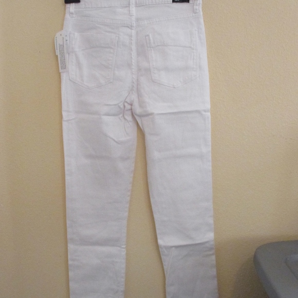 denimocracy white jeans - sz 24 Euro - MSRP $136. - Picture 3 of 3